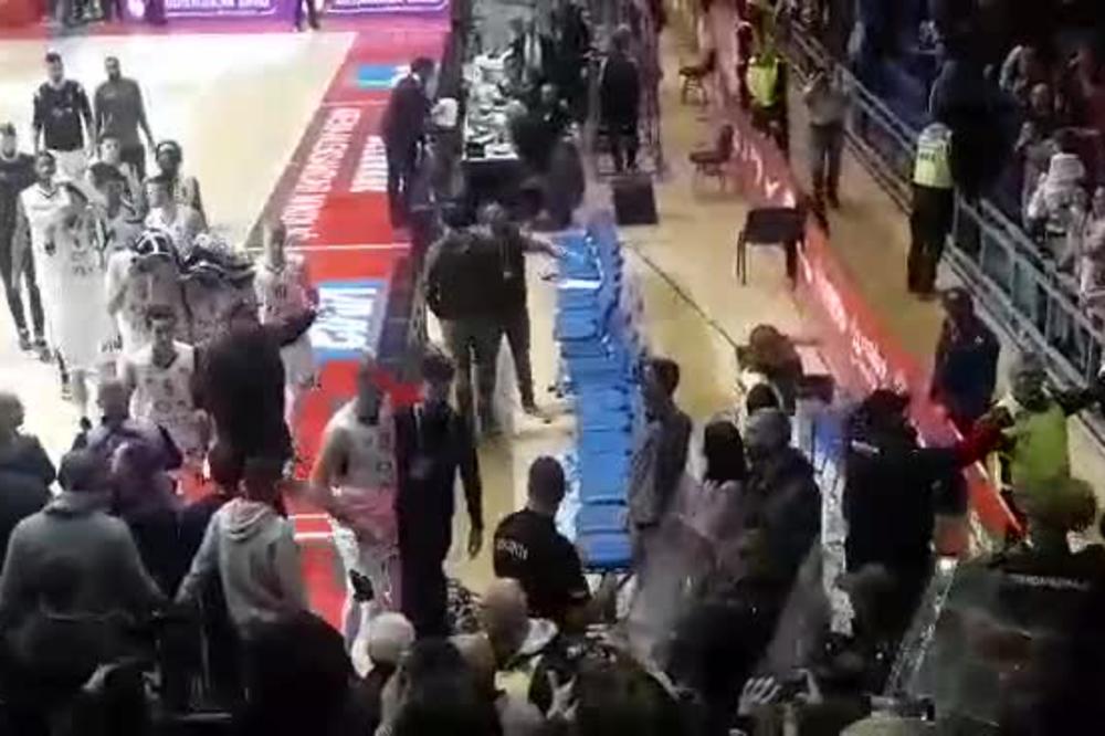 DELIJE ŽESTOKO VREĐALE IGRAČE PARTIZANA POSLE UTAKMICE: Nije im bilo svejedno dok su ulazili u tunel!