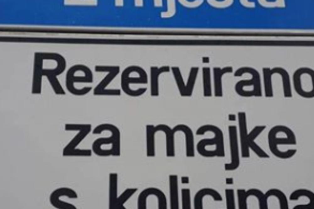 FOTOGRAFIJA ZNAKA IZAZVALA BURU NA INTERNETU: Neko je ispod dopisao OPASKU koja je mnogima zasmetala (FOTO)