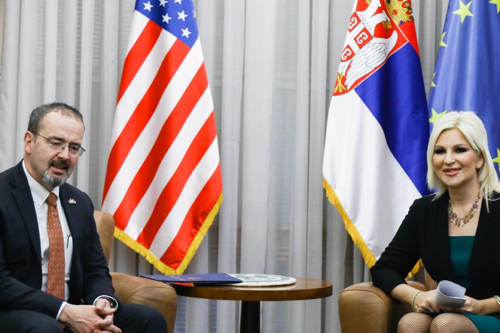 GODFRI SE SASTAO SA ZORANOM MIHAJLOVIĆ i uputio Srbiji jednu VEOMA VAŽNU PORUKU!