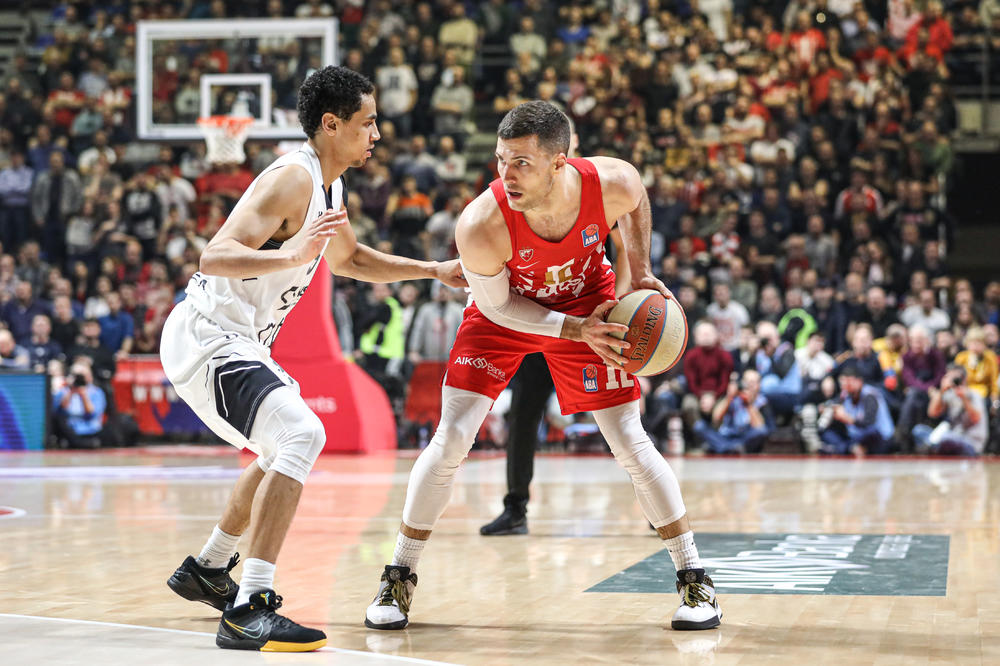 UDARIO NA BERONA STIHOVIMA IVANA GUNDULIĆA: Funkcioner FK Partizana se ismeva Zvezdi posle Kupa Radivoja Koraća!