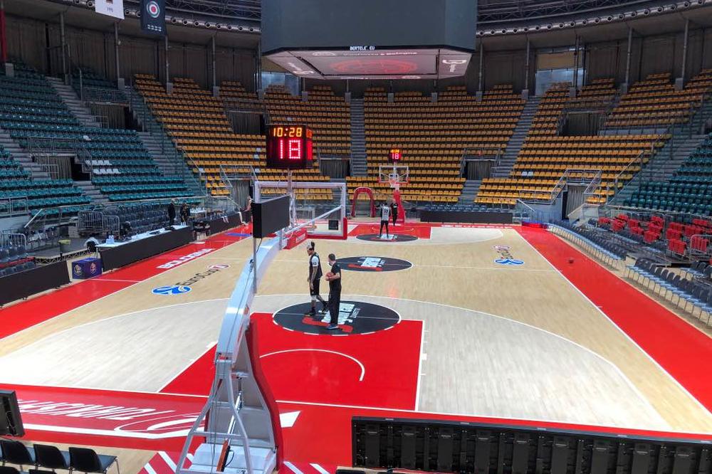 EKSKLUZIVNO: Reporter Espresa u čuvenoj Pala Dozza dvorani, gde će Partizan igrati protiv Saletovog Virtusa!