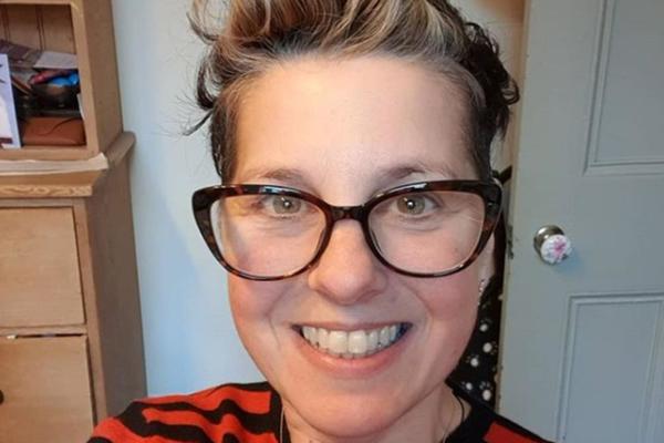 PRIMETILA JE PROMENU U RUKOPISU A ONDA SAZNALA DA BOLUJE OD STRAŠNE BOLESTI: Na ovaj znak svi obratite pažnju!