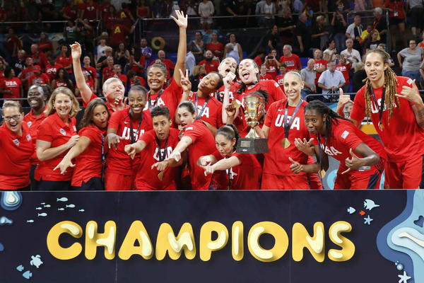 NE DOLAZE AMERIKANKE SVAKI DAN: Najbolja reprezentacija sveta igra protiv Srbije u Beogradu!