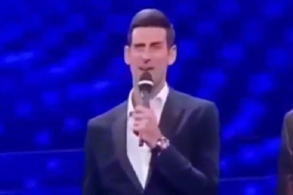 NOVAK ĐOKOVIĆ NAPRAVIO ŽURKU U SAN REMU: Pojavio se na bini i zapevao pesmu legendarnog italijanskog izvođača!