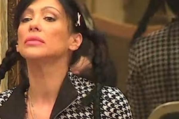 OVAKAV SKANDAL JOŠ NISU PRAVILE VODITELJKE! VENDI NAPALA GOŠĆU PAROVA: Prestravljena NAPUSTILA STUDIO!