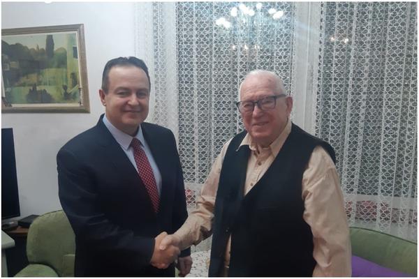 DAČIĆ POSETIO ČKREBIĆA! U pitanju je poslednji živi funkcioner iz vremena TITA! (FOTO)