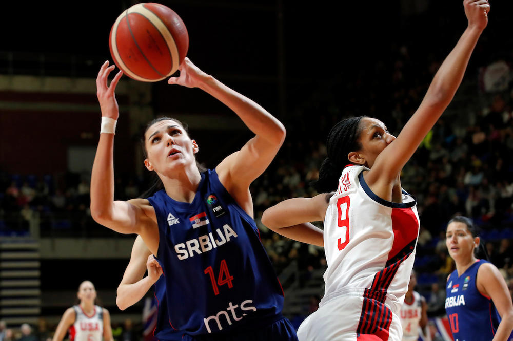 AMERIKANKE PREJAKE ZA SRBIJU: Bezbolan poraz Marininih devojaka u Pioniru!