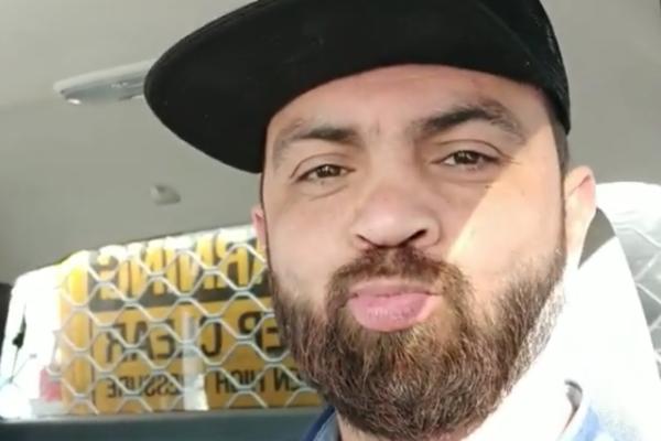 RADIO JE KAO BANKAR, A ONDA DAO OTKAZ ZBOG ZANATA: Sa novim poslom zarađuje DALEKO VIŠE! (FOTO)