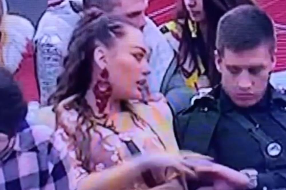 DŽABA IZGLED, DŽABA SVE! ANA KORAĆ PREŠLA IGRICU U GLUPOSTI! Dobro poslušajte NAJGLUPLJI RAZGOVOR NA SVETU!