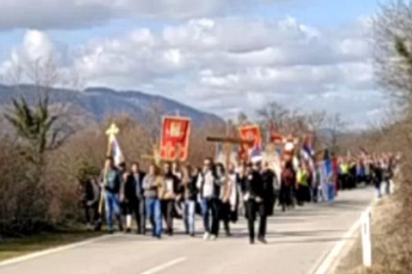 VELIČANSTVENO! Litija duga 30 kilometara krenula prema Trebinju (VIDEO)