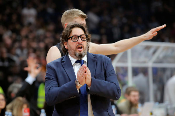 POZNATO KOJU SUMU TRINKIJERI TRAŽI DA MU PARTIZAN ISPLATI: Radi se o velikoj svoti novca!