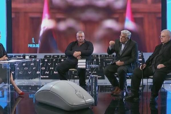 ČANAK PODIVLJAO UŽIVO U STUDIJU, PA VIKAO NA VODITELJKU: Hoćete da kažete da se ja DROGIRAM? NE RAZUMEM!?