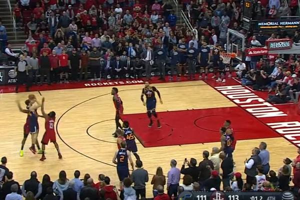 NEMOGUĆA TROJKA BOGDANOVIĆA PRESUDILA HJUSTONU: Ovakav koš se pogađa jednom u 1.000 šuteva u poslednjoj sekundi!