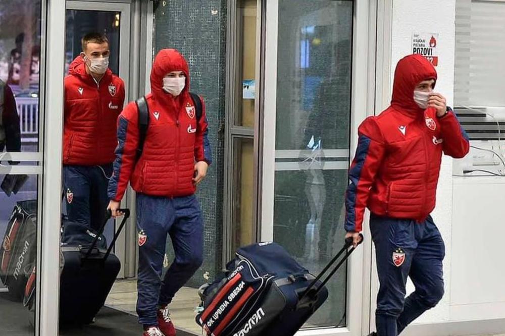 ZA SVAKI SLUČAJ: Omladinci Zvezde s maskama na licu otputovali na meč Lige šampiona!