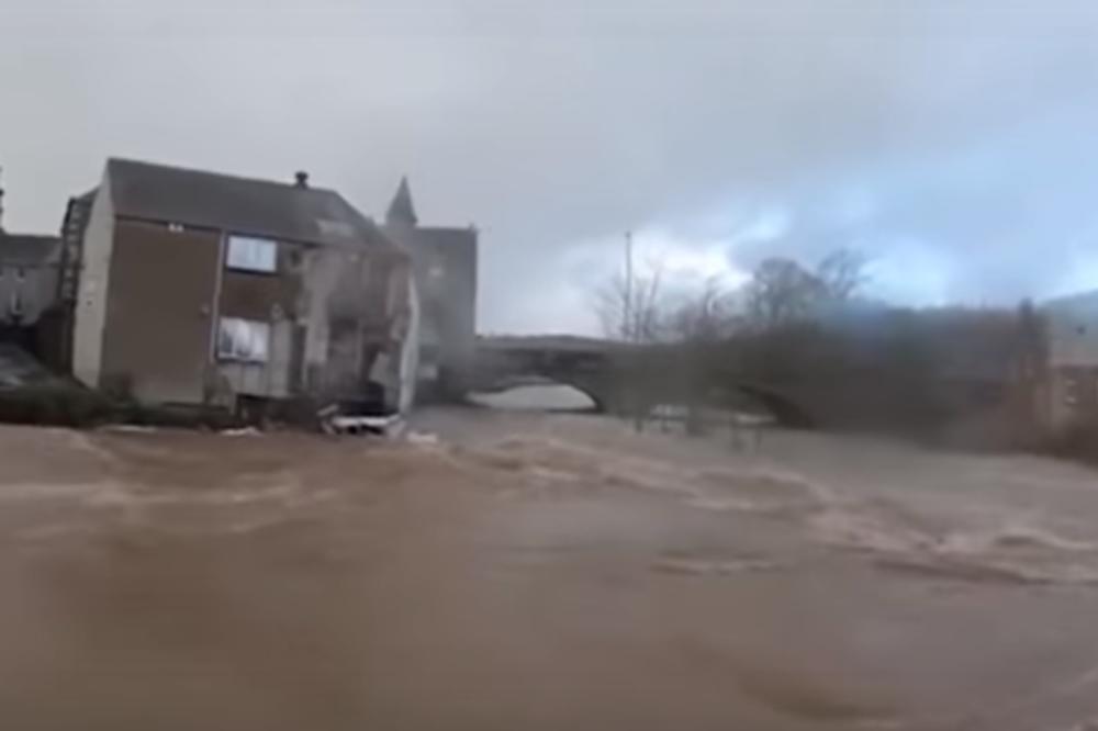 BUJICA ODNELA CEO HOTEL, RUŠILI SE KROVOVI, NA LJUDE PADALO DRVEĆE: Ovakva OLUJA se u Evropi NE PAMTI (VIDEO)