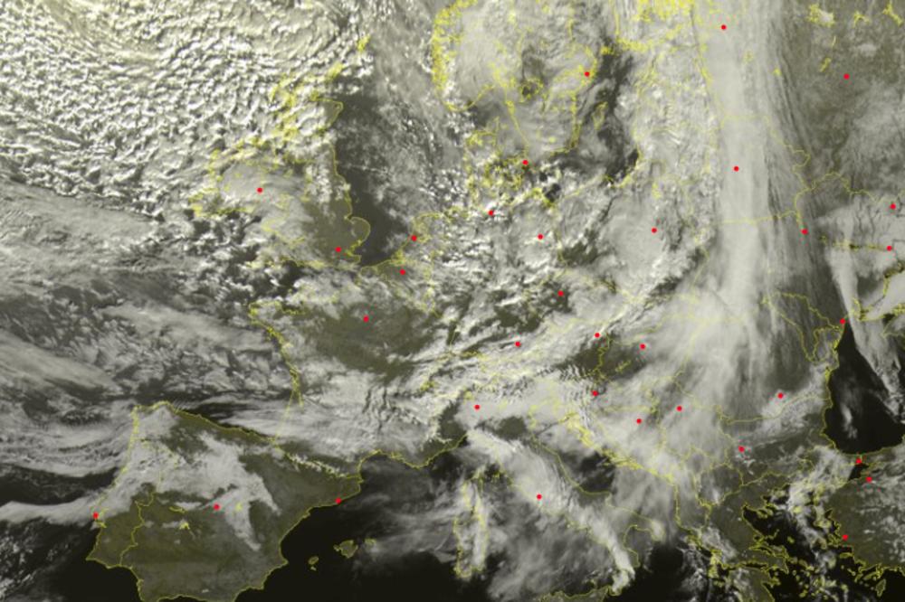 CRNOJ GORI SE PRIBLIŽAVA OLUJA, IZDATO I UPOZORENJE: Ovi delovi zemlje su na UDARU!