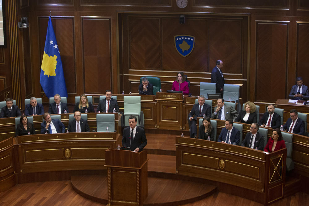 KURTI SUTRA U TIRANI! Sastaće se sa Ramom, Metom i Bašom!