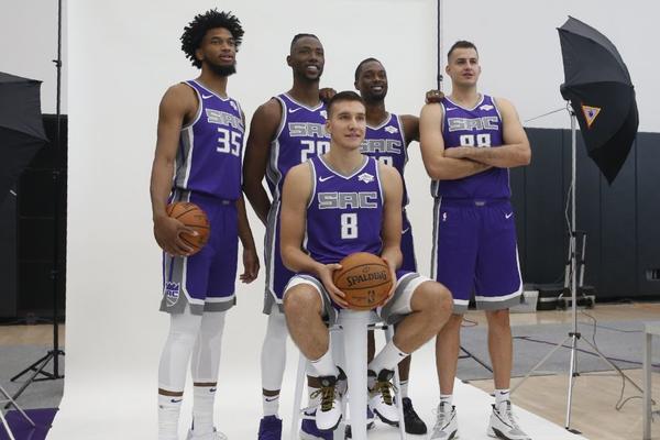 STRAŠAN UDARAC ZA SAKRAMENTO: Za njega je sezona završena!