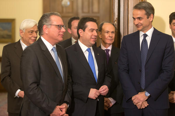 U MARTU POČINJE IZGRADNJA LOGORA ZA MIGRANTE! Ne možemo da izdržimo PRENASELJENOST! SVI SU NAGURANI PO KAMPOVIMA