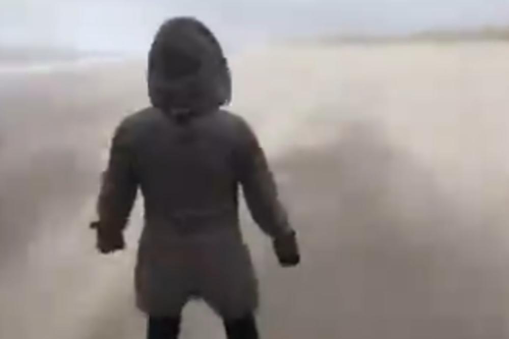 OVI SNIMCI NAJBOLJE POKAZUJU KOLIKO JAKO DUVAJU VETROVI OLUJE KIJARA: Morate da pogledate (VIDEO)