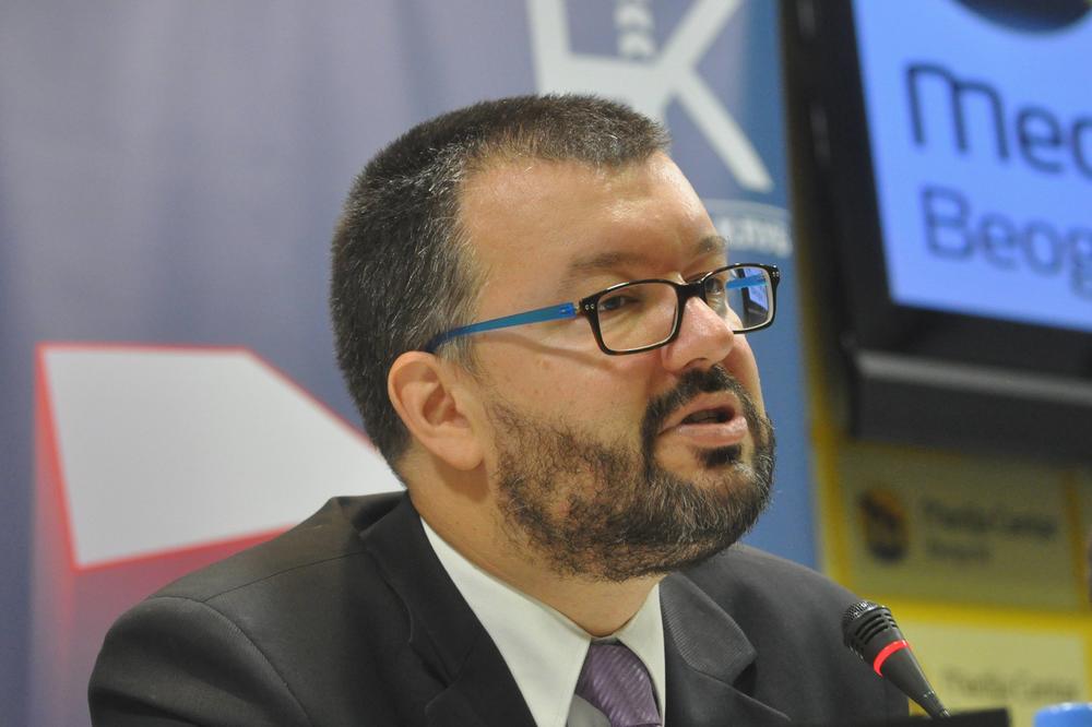 ČEDA ANTIĆ: Ostareli, nervozni i uplašeni Milo Đukanović sultan je otpadnik! BRAĆO, IZDRŽITE U SVOJOJ ČASNOJ BORBI!