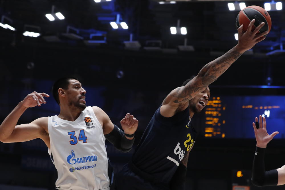 KORONA HARA EVROLIGOM: Klub nije ni otputovao na dve utakmice, čeka se reakcija nadležnih!