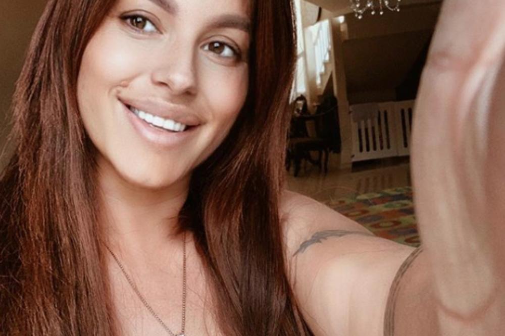 SEKA ALEKSIĆ SE PORODILA PRE 5 MESECI, A JUTROS JE OBJAVILA SLIKU KOJU SVI KOMENTARIŠU: Evo kako ona sada izgleda!