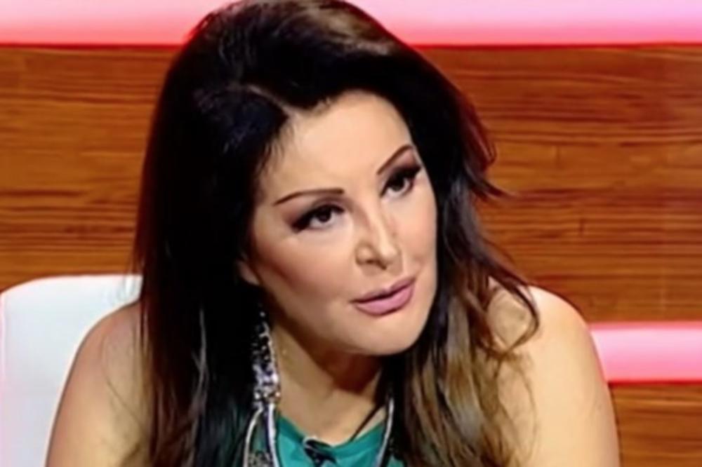 DRAGANA POLUDELA KADA JE ČULA SA KIM JOJ SE SIN ZABAVLJA! ŠOKIRANA: Neće je za snajku ZBOG PORODICE IZ KOJE DOLAZI?