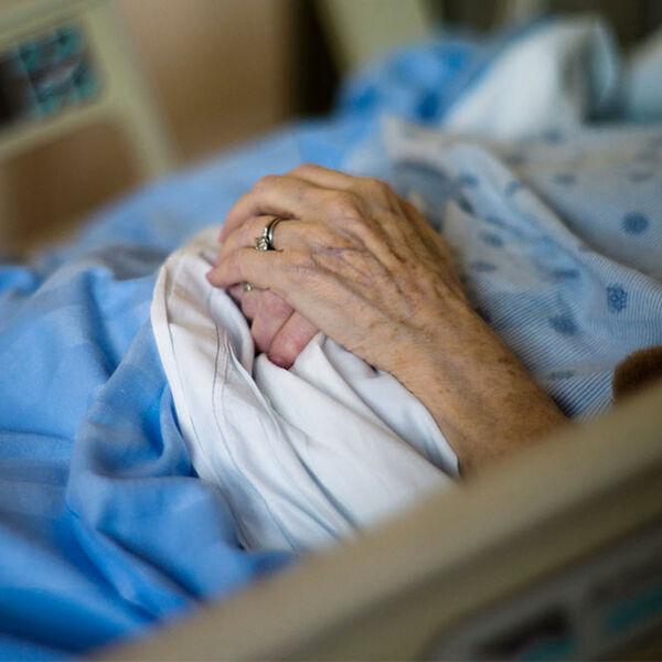 KORONAVIRUS ODNEO DVE NOVE ŽRTVE U OVOJ ZEMLJI: To su prvi smrtni slučajevi na tom području!