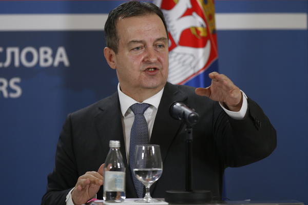 DAČIĆ UPRAVO OBJAVIO: Grčka najavila da će Srbija imati tretman kao članice Šengena, evo šta to znači!