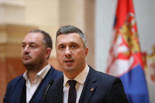 OGLASILE SE DVERI POSLE STRAVIČNE UVREDE VUČIĆEVE ĆERKE: Da li ste očekivali OVAKAV odgovor?