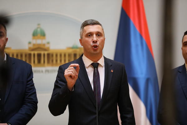 MI JOŠ NISMO ISPRAVILI KIČMU I POKAZALI ZUBE! Boško najavio proteste na DAN IZBORA!