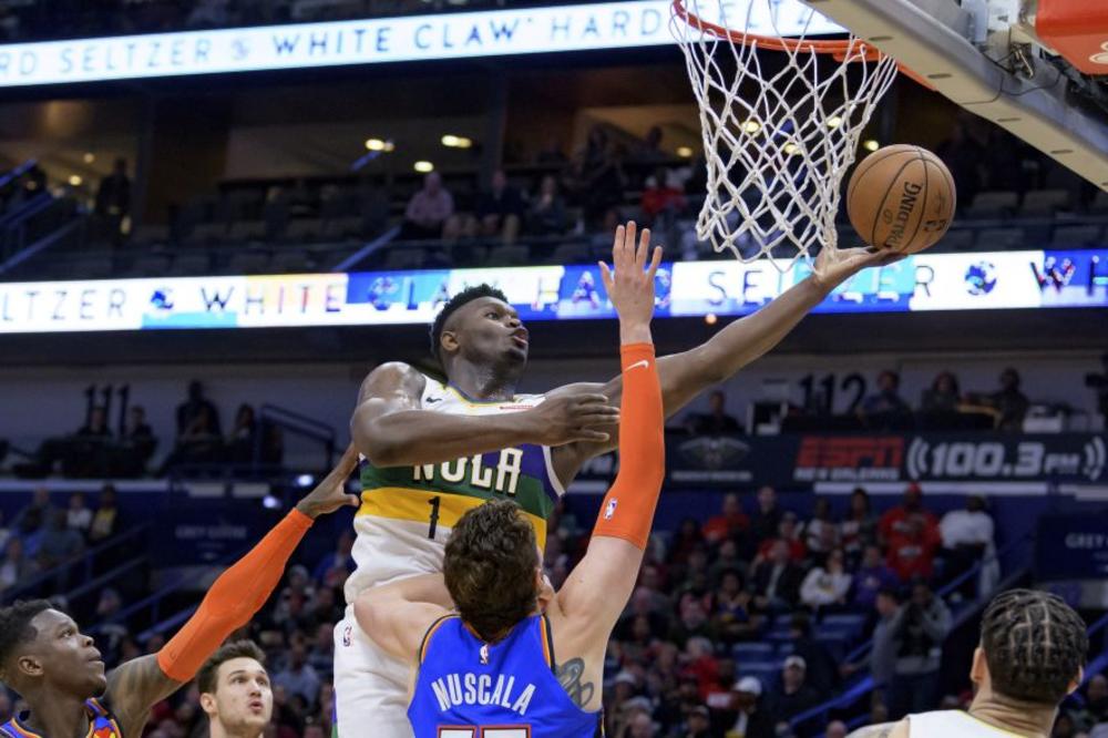 U BOSTONU SPEKTAKL SA 2 BISA: Zajon u istoriji, ali Pelikansi bez pobede! Centar pogodio trojku s pola na lud način