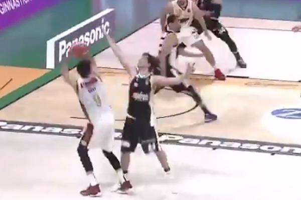 VIRTUS IZBAČEN IZ KUPA U POSLEDNJIM SEKUNDAMA: Odlučujući koš pao preko Teodosića, Marković zamalo pogodio s pola!