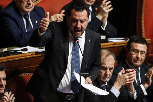 ŽESTOK NAPAD NA SALVINIJA: Premijer Konte opasno opleo po lideru Lige ZBOG KORONE
