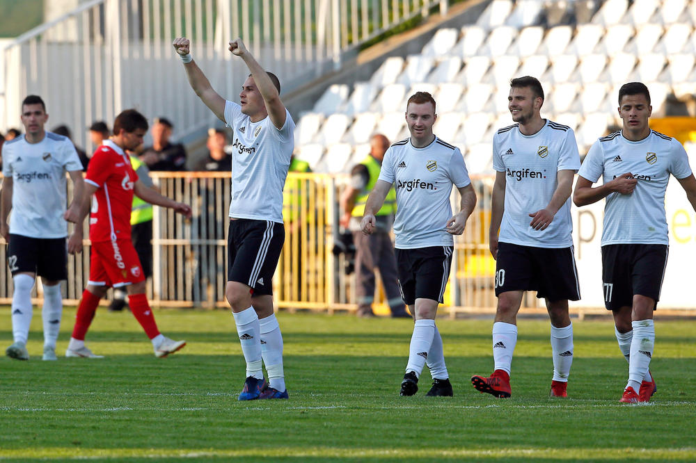 ONI SU NAJVIŠE OŠTEĆENI: Čukarički džentlmenski reagovao na odluku o nastavku Superlige!