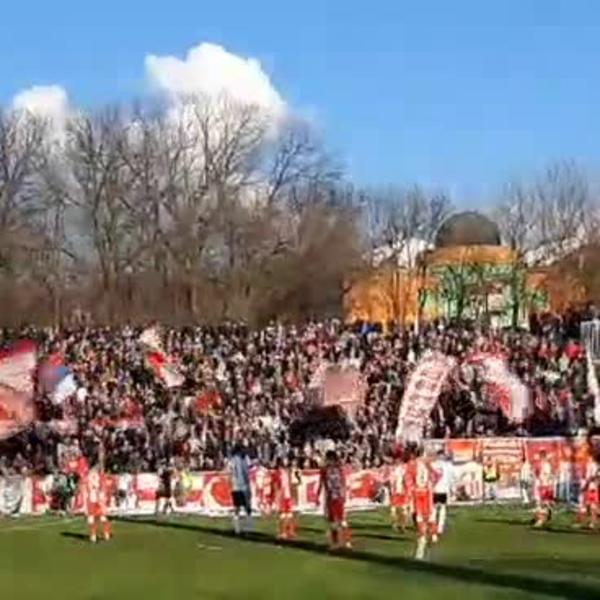 Delije prekinule meč na Banovom brdu, Borjan ih molio da prestanu!