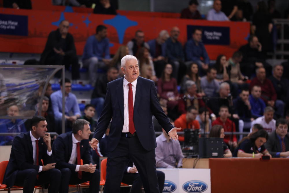 Tajna Šakotinog tajm-auta pred trojku Berona