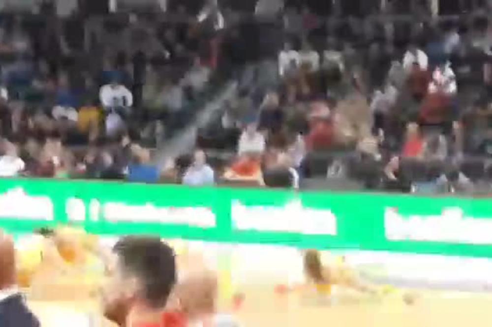 PORED NJIH NIKO NI NE GLEDA KOŠARKU: Svi su ostali bez daha kada su na meč Zvezda - Mega uletele ove BOMBE!
