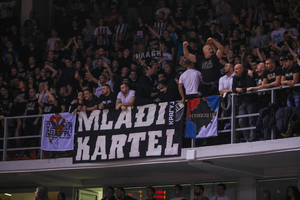 GROBARI IZ NIŠA POSLALI PORUKU DELIJAMA: Odnosi se na to kome PRIPADA GRAD!