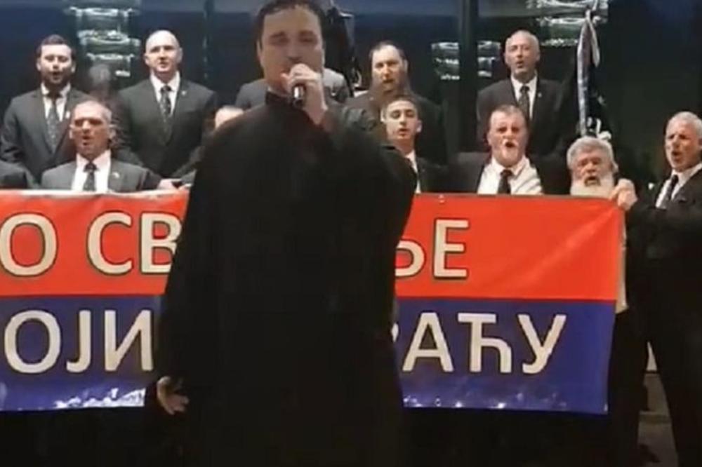 POP PEVA SPREM'TE SE SPREM'TE ČETNICI, a iza njega je OVA PORUKA! (VIDEO)