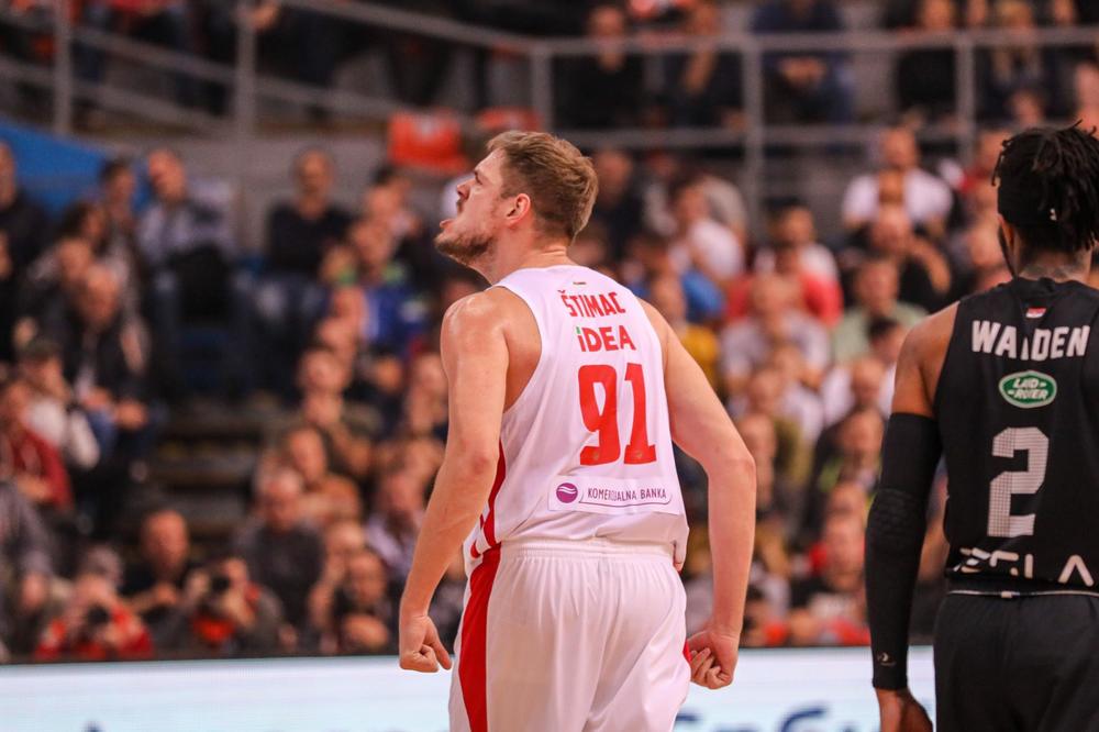 NAJTEŽE MI PADA KADA GA VREĐAJU NA DERBIJU: Ispovest majke Vladimira Štimca o potresnoj strani uspeha njenog sina!