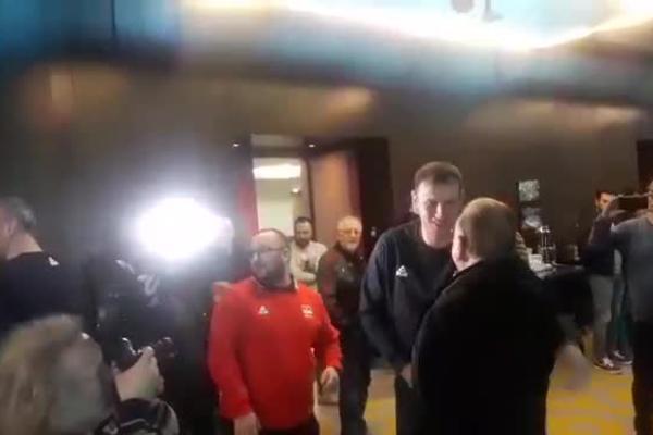 HIT MOMENAT NA OKUPLJANJU REPREZENTACIJE: Novica i Simonović se pojavili zajedno, Duda Ivković im održao 'čas'!