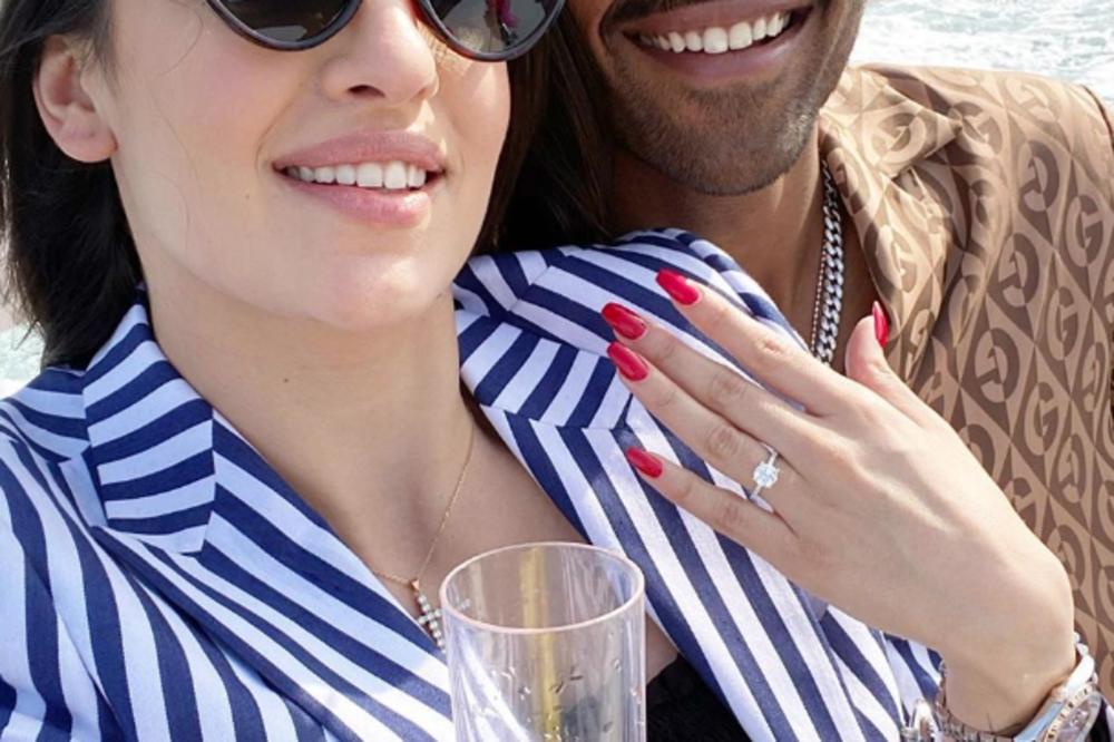 SRPSKA MANEKENKA SE UDAJE ZA INDIJSKOG MILIONERA, ON CRN KAO NOĆ! VEĆ SE POHVALILA PRSTENOM: Svi u šoku ZBOG GODINA