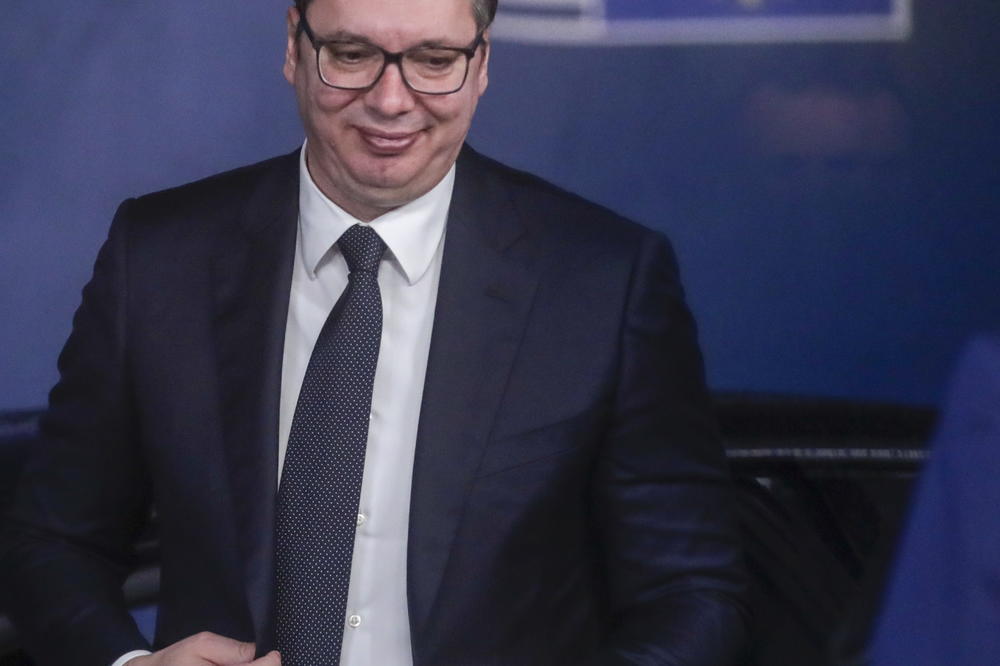 ŠOJGU JE VUČIĆU NAMENIO POKLON O KOJEM BRUJI SRBIJA: Evo šta je dobio naš predsednik (FOTO)