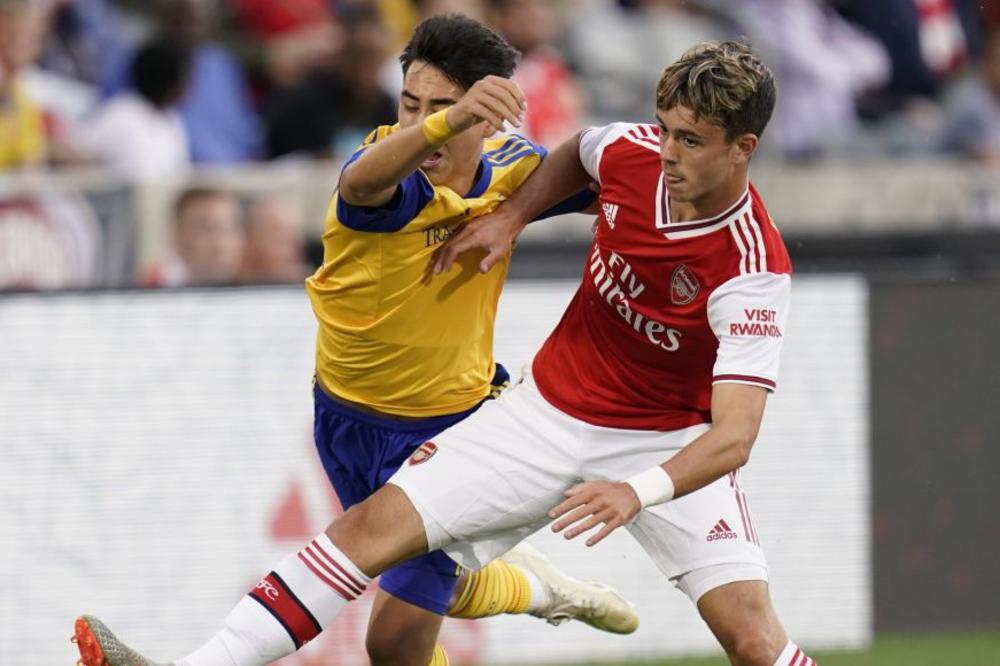 NOVI POTEZ DECENIJE DINAMA: Zagrepčani uzeli kapitena Arsenalu! Na Maksimir stigao novi Aron Remzi!