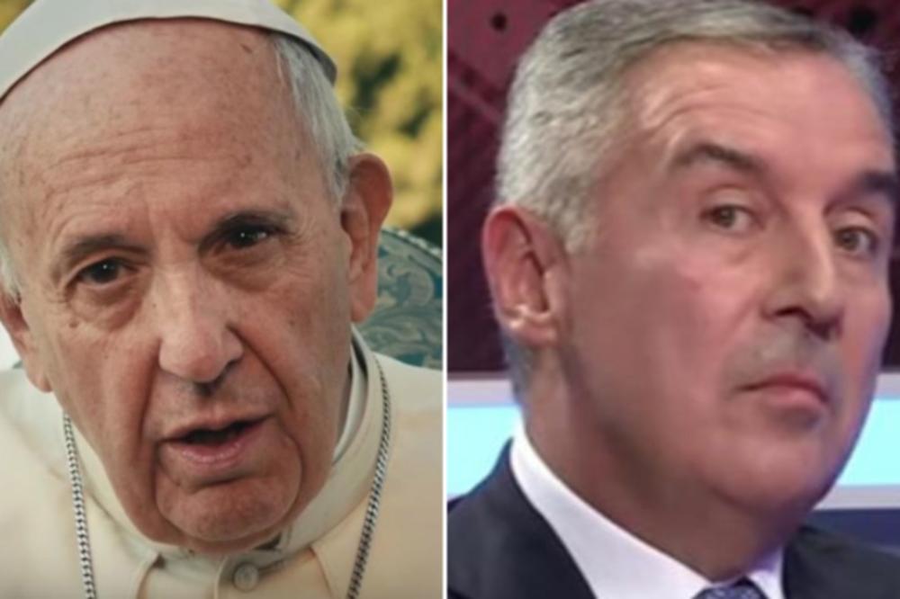 NAJJAČI UDARAC MILU ĐUKANOVIĆU UPRAVO JE STIGAO OD VATIKANA: Papa je doneo ODLUKU!