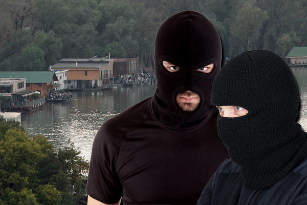 HOROR, DVOJICA LJUDI SA FANTOMKAMA ZAPALILI SPLAV: Vlasnik ispričao kako su mu UNIŠTILI ŽIVOT!