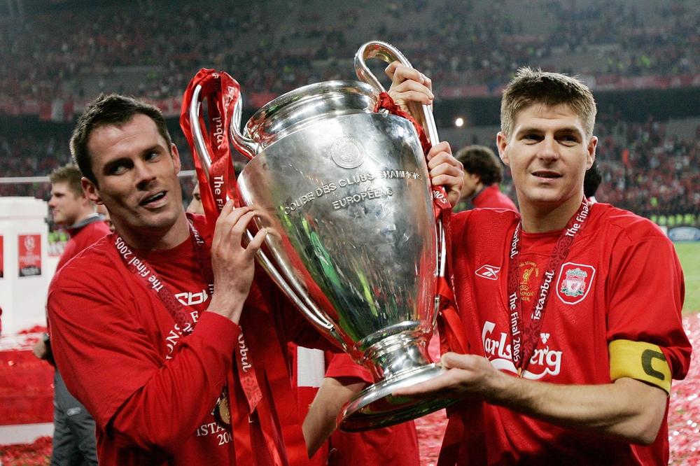 KARAGER KAO NEKAD: Bivši štoper Liverpula uleteo kolegi klizećim 's obe noge', ovaj se pošteno isprevrtao! (VIDEO)