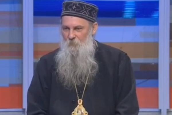 VLADIKA JOVAN OTKRIO STRAŠNE DETALJE O CRNOJ GORI: Vikali su da će nas ponovo bacati U JAME!